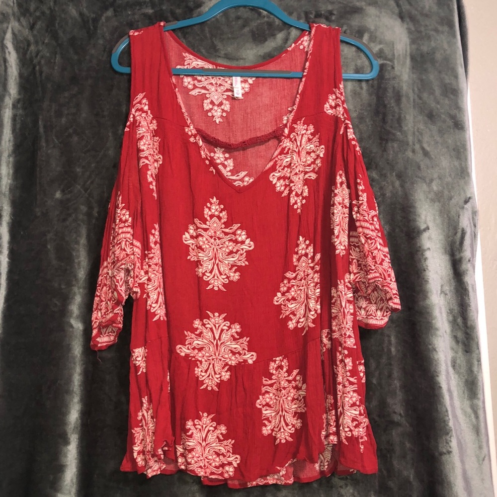 Cold Shoulder Red Patterned Top